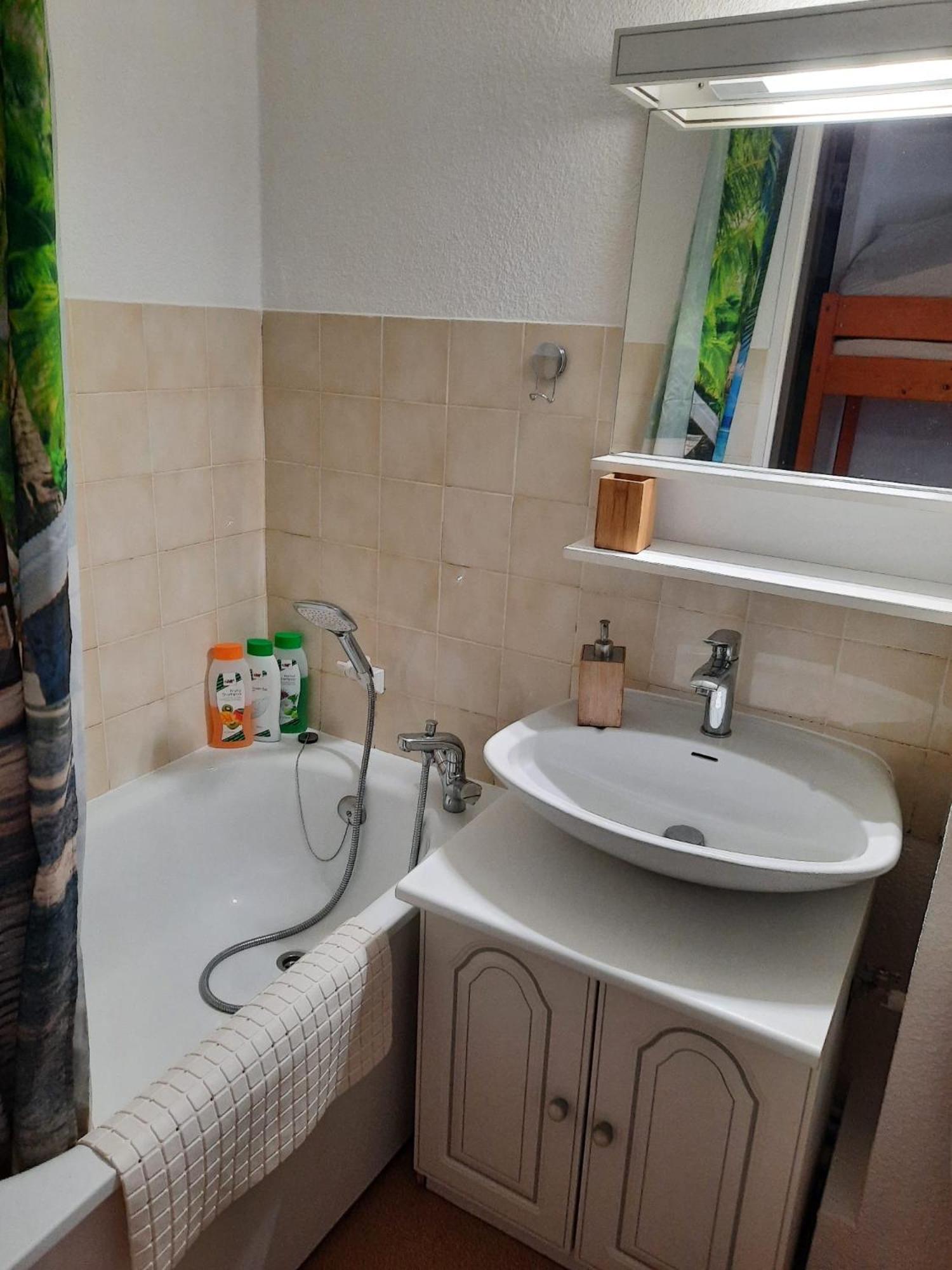Appartement Mana แบร์เนซ์ ภายนอก รูปภาพ